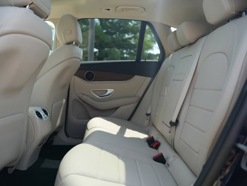 Certified 2022 Mercedes-Benz GLC 300 4MATIC image 37