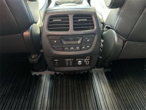 Used 2019 Honda Pilot Elite image 23