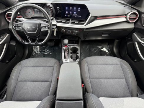 Used 2024 Chevrolet Trax RS w/ Driver Confidence Package image 19