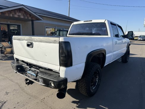 Used 2001 Chevrolet Silverado 2500 LS w/ Off-Road Skid Plate Pkg image 3