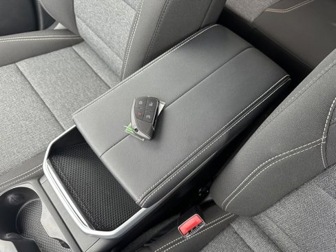 New 2026 GMC Terrain Elevation image 24