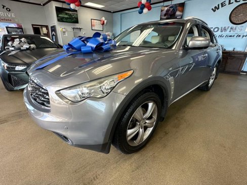 Used 2009 INFINITI FX35 AWD w/ Technology Pkg image 5