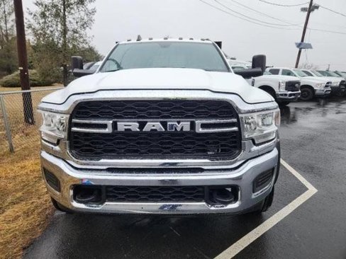 Used 2021 RAM 5500 Tradesman w/ Chrome Appearance Group image 10