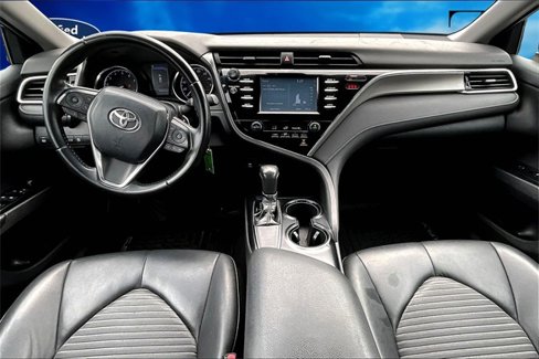 Used 2018 Toyota Camry SE image 16