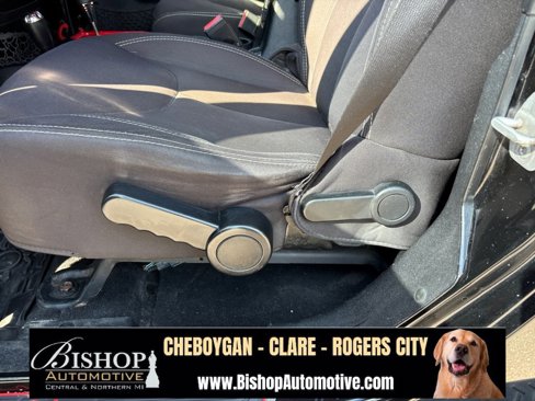 Used 2014 Jeep Wrangler Unlimited Sahara w/ Dual Top Group image 22