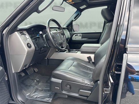 Used 2017 Ford Expedition EL XLT image 9