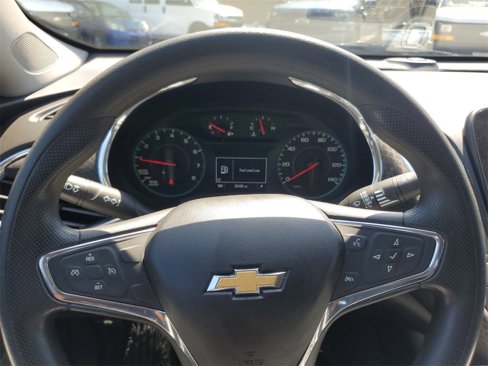 Used 2020 Chevrolet Malibu LT w/ Midnight Edition image 24