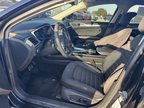 Used 2013 Ford Fusion SE image 21
