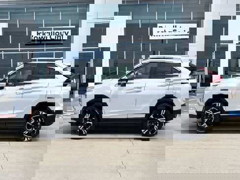 Used 2024 Mitsubishi Eclipse Cross SEL image 3