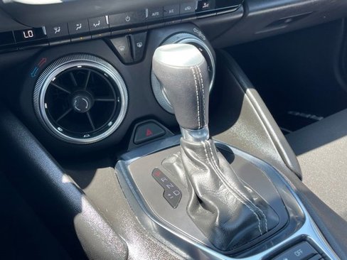 Used 2022 Chevrolet Camaro LS image 10