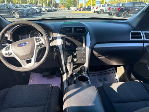 Used 2013 Ford Explorer XLT image 27