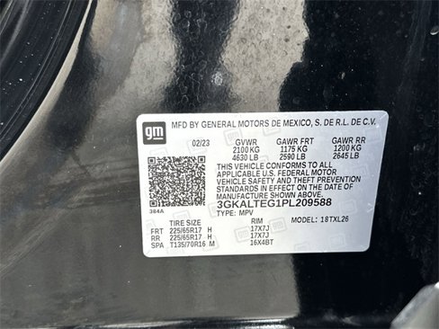 Used 2023 GMC Terrain SLE w/ Driver Convenience Package image 32
