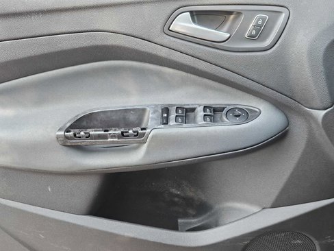 Used 2013 Ford Escape SE image 21