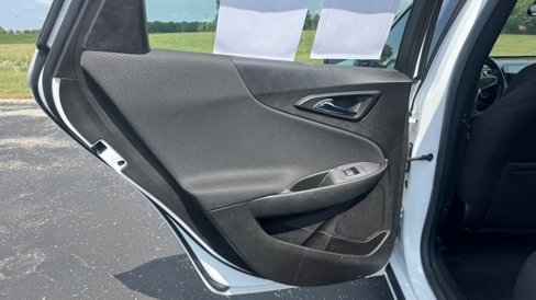 Used 2022 Chevrolet Malibu LT image 14