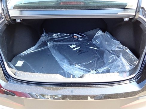 New 2025 Hyundai Elantra Sport image 4