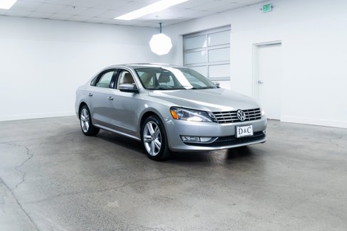 Used 2014 Volkswagen Passat TDI SEL Premium image 26