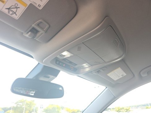 Used 2022 GMC Terrain SLE w/ Driver Convenience Package image 22