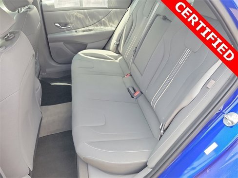 Certified 2024 Hyundai Elantra SEL w/ Convenience Package image 17