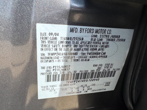 Used 2005 Ford Five Hundred SEL image 23