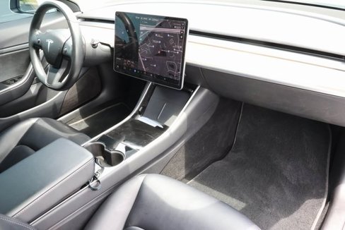 Used 2018 Tesla Model 3 Long Range image 51
