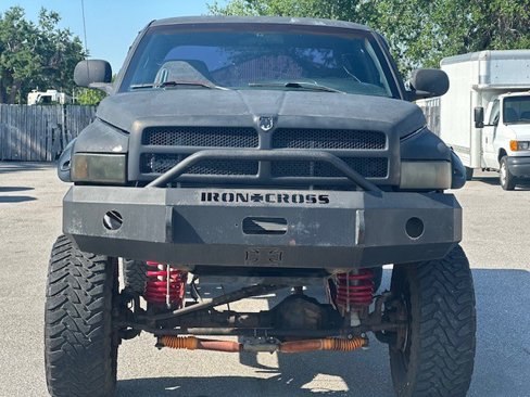 Used 2001 Dodge Ram 2500 Truck 4x4 Quad Cab image 2
