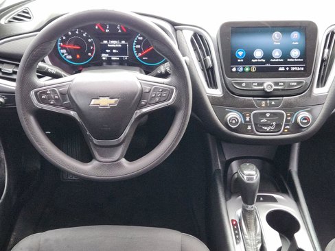 Used 2020 Chevrolet Malibu LS image 30
