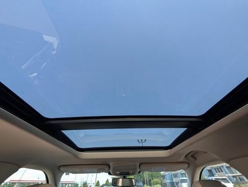 Used 2020 Ford Explorer Limited image 37