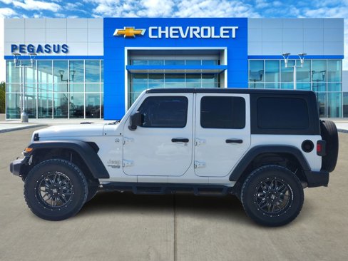 Used 2020 Jeep Wrangler Unlimited Sport S image 3