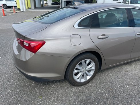 Used 2023 Chevrolet Malibu LT w/ Driver Confidence Package image 8