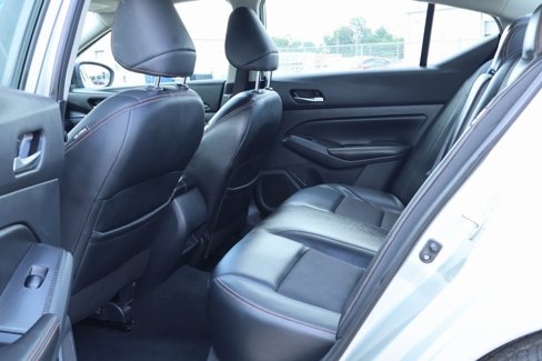 Used 2022 Nissan Altima 2.5 SR image 9