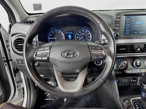 Certified 2021 Hyundai Kona SEL w/ Cargo Package image 12