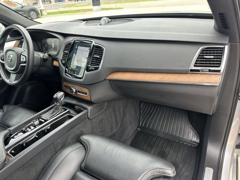 Used 2018 Volvo XC90 T6 Inscription w/ Convenience Package image 30