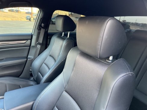 Used 2022 Honda Accord Sport image 2