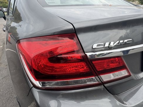 Used 2013 Honda Civic LX image 9
