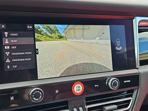 Used 2025 Porsche Macan image 17