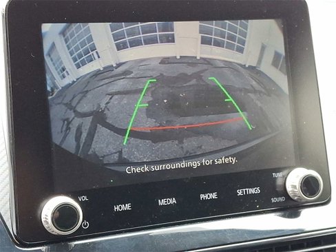 Used 2022 Mitsubishi Eclipse Cross LE image 2