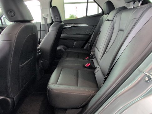 Used 2024 Buick Envision Preferred image 16