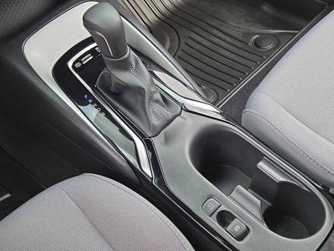 Used 2024 Toyota Corolla SE image 25