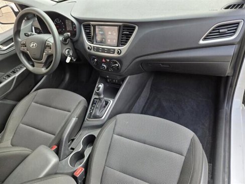 Used 2020 Hyundai Accent SEL image 19