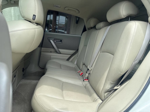 Used 2004 INFINITI FX35 AWD w/ Touring Pkg image 10