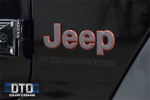 Used 2023 Jeep Gladiator Mojave w/ Trailer Tow Package image 14