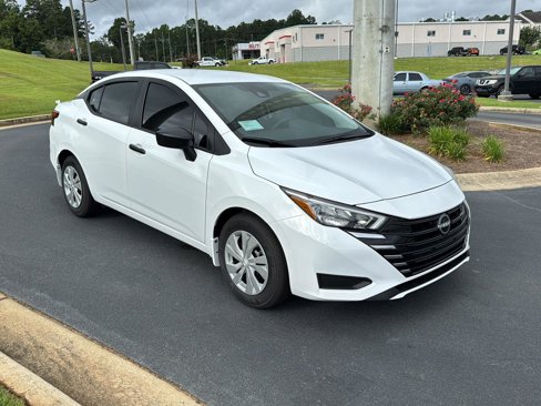 New 2025 Nissan Versa S image 6