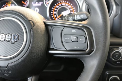 Used 2023 Jeep Wrangler Sport S image 38