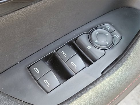 Certified 2022 Chevrolet Blazer RS image 23