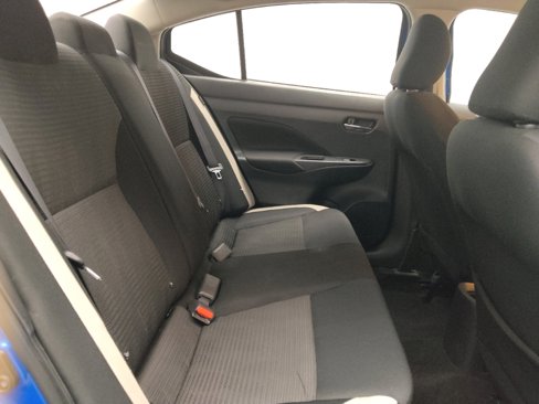 Used 2021 Nissan Versa SV image 19