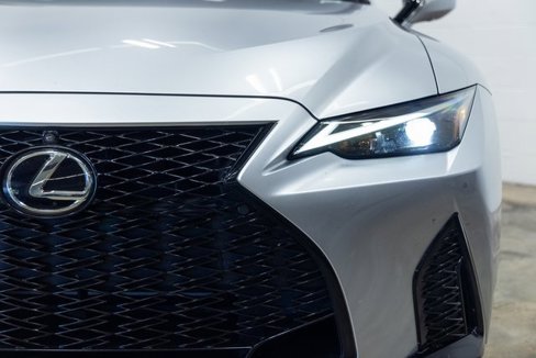 Used 2022 Lexus IS 350 F Sport image 7