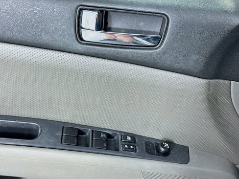 Used 2008 Nissan Sentra 2.0 SL w/ Sunroof Pkg image 16