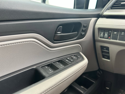 Used 2019 Honda Odyssey EX-L image 17