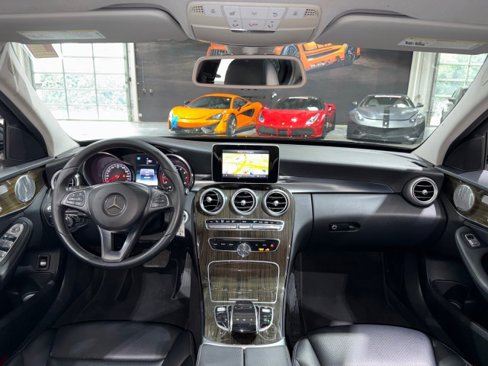 Used 2015 Mercedes-Benz C 300 4MATIC Sedan image 8