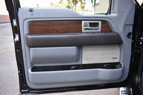 Used 2014 Ford F150 Lariat w/ Equipment Group 502A Luxury image 31